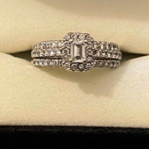 14k White Gold Diamond Engagement Ring & two Wedding Bands
